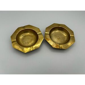 VTG Brass Octagon Ashtrays (2) Unbranded No Markings.‎